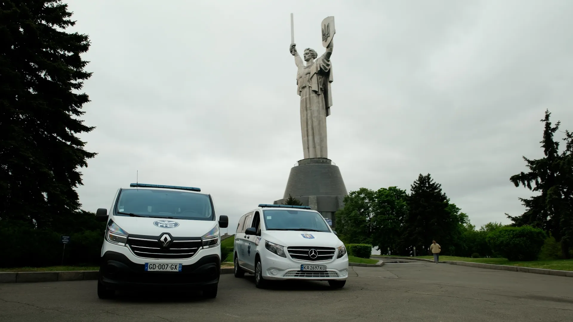 Компанія «Мономах» передала партію чаю для військових медиків — фото 1