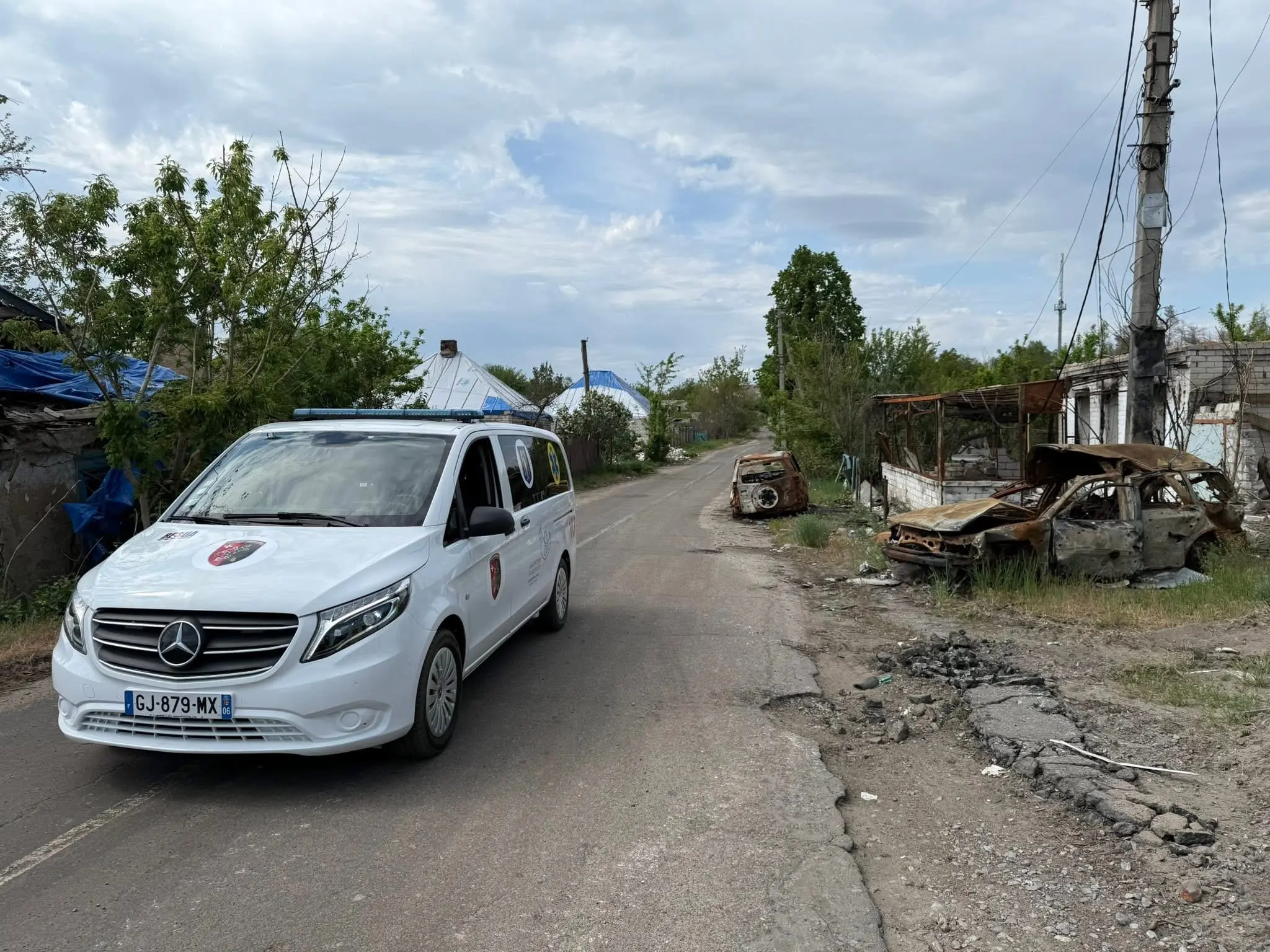 Реанімобілі на фронт — фото 7