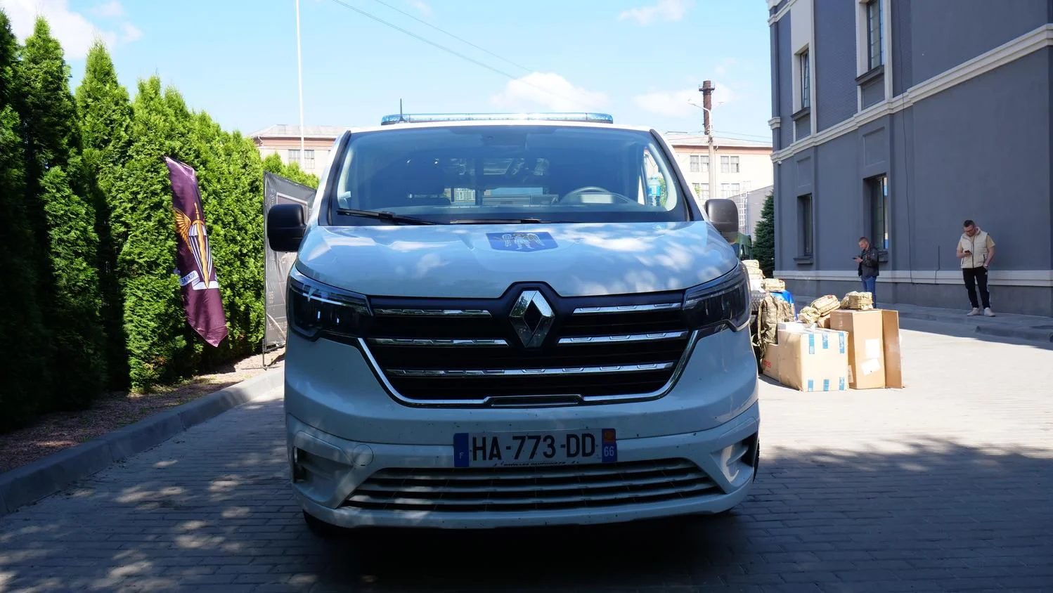 The "Mercy and Health" Foundation donated an ambulance to the 95th Brigade of the Airborne Forces — photo 4